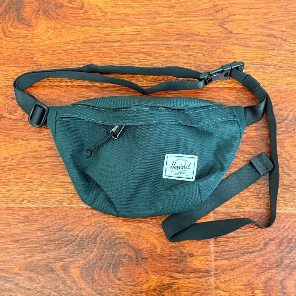 Herschel Supply Co. Classic Hip Pack in Darkest Spruce